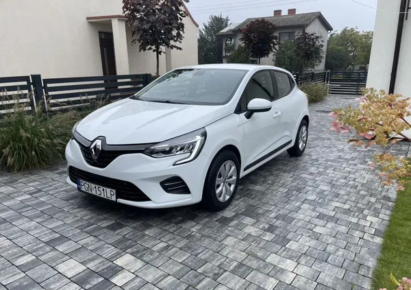 samochody osobowe Renault Clio cena 49900 przebieg: 54900, rok produkcji 2020 z Gniezno